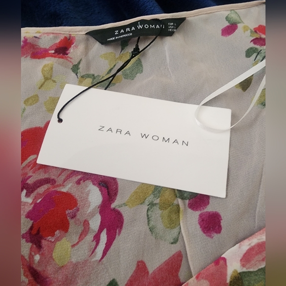 Zara - Picture 3 of 8